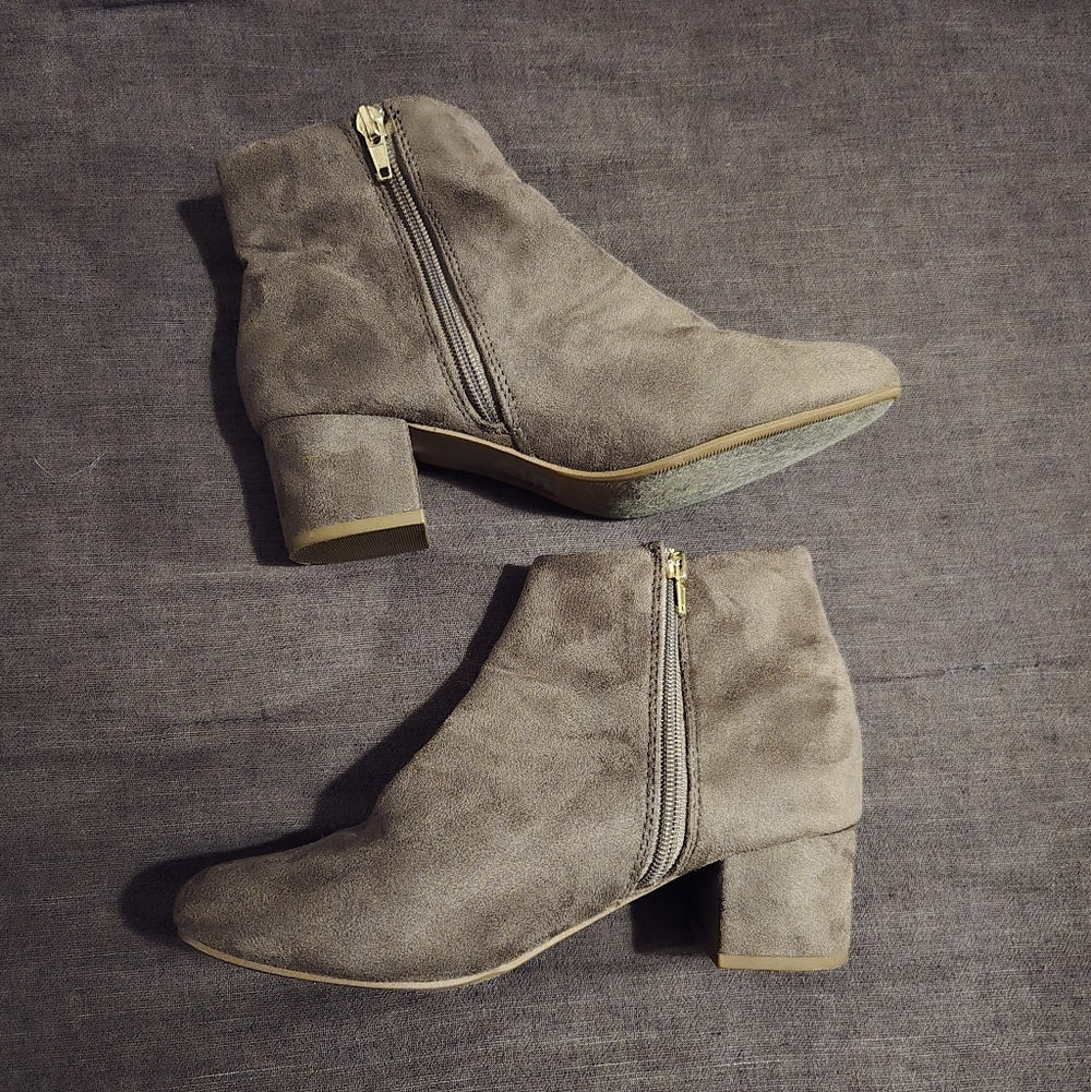 Cityclassified Taupe Ankle Booties with Gold Zipper
